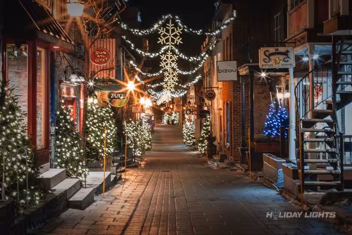 Professional commercial christmas light installation in Manchester, New Hampshire — Downtown Skyline Decoration